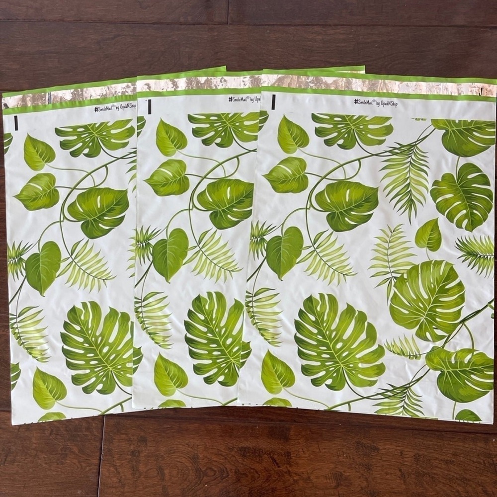20 Pack - 14.5x19” XL Banana Leaves Poly Mailers
